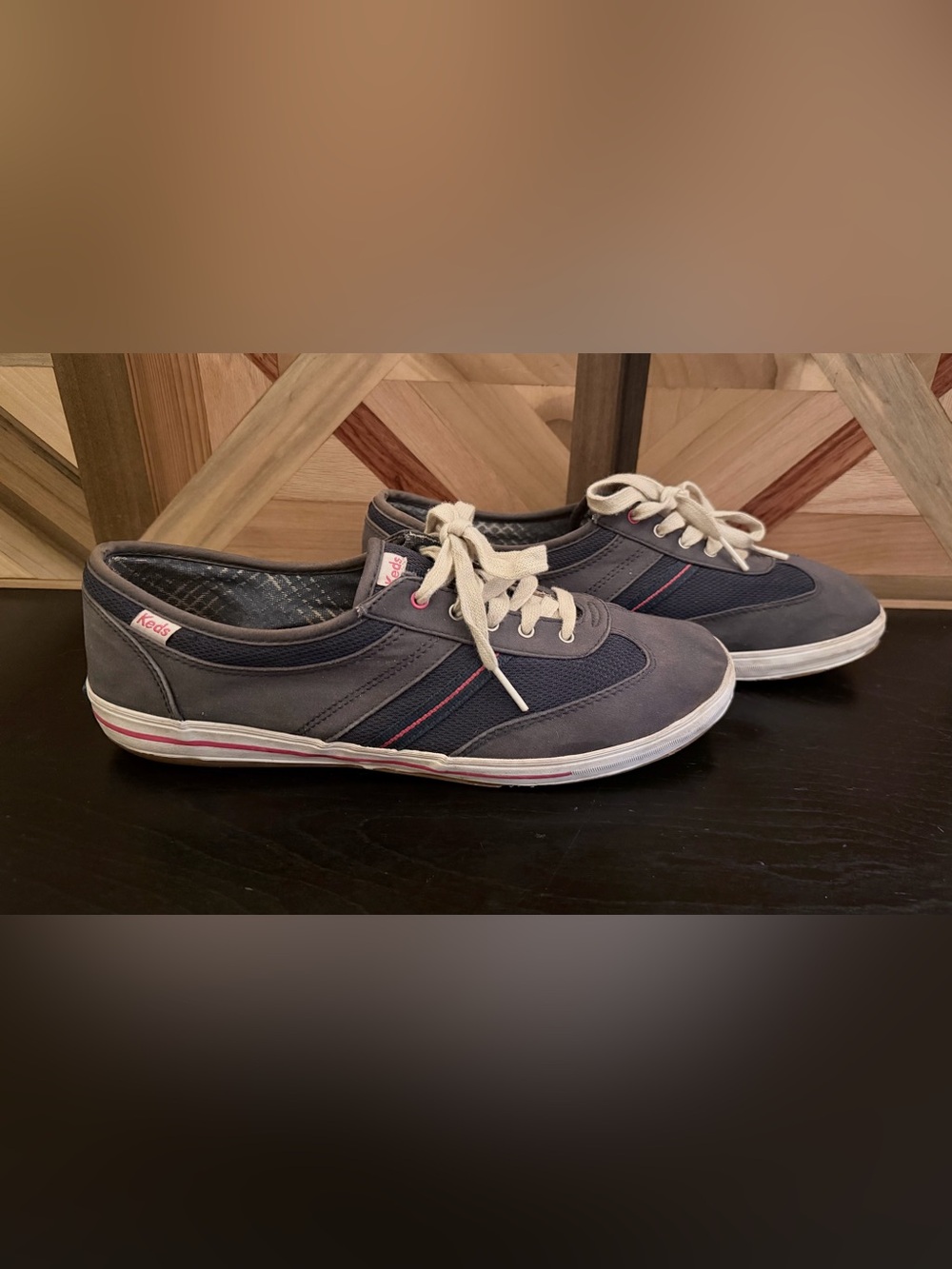 Keds Vintage 90s  Women's Blue and Red Canvas Sneakers size 10
